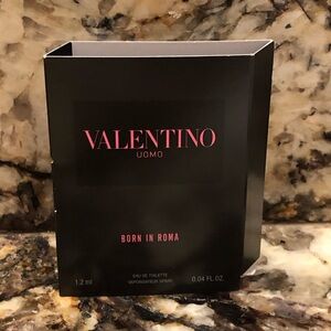 Valentino Born in Roma Uomo 1.2ml Sample Vial Spray Card